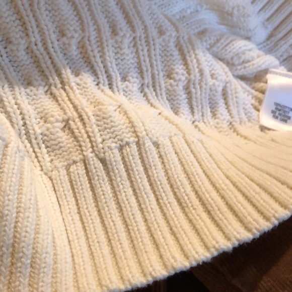 Croft&Barrow Turtleneck Sweater - Picture 11 of 13